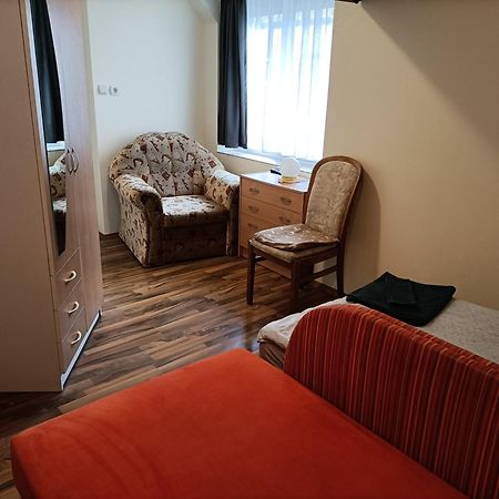 Start Apartmanok Pécs Eksteriør billede