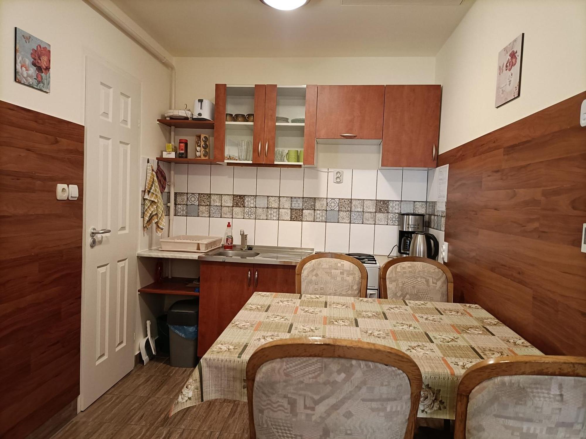 Start Apartmanok Pécs Eksteriør billede