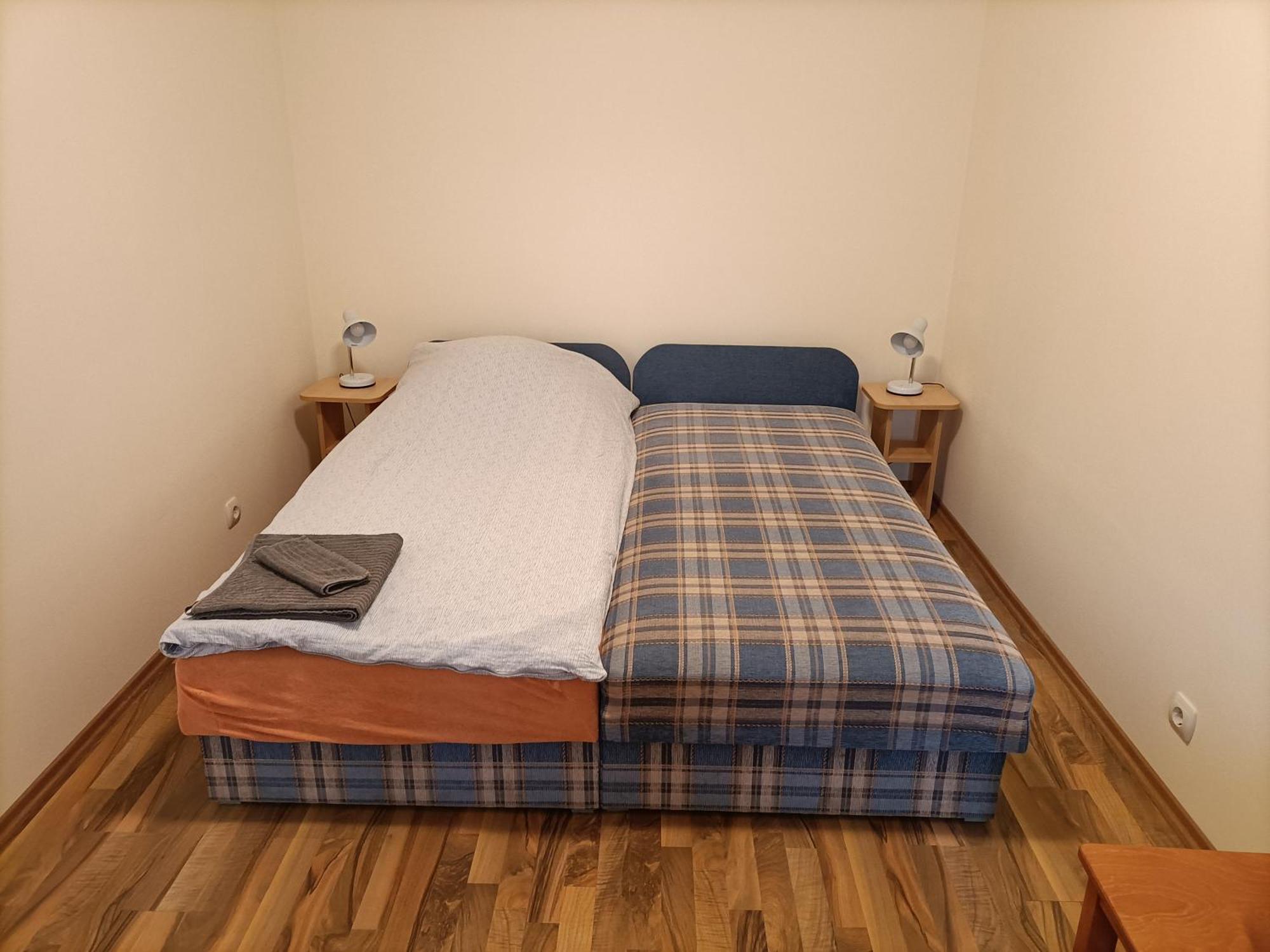 Start Apartmanok Pécs Eksteriør billede
